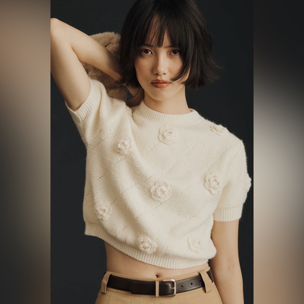 MABLE Short-Sleeve Rosette Sweater. Size XS